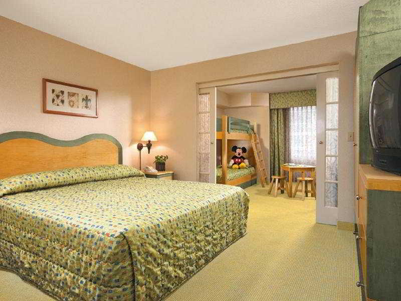 Portofino Inn And Suites Anaheim Hotel Room photo